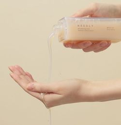 Зволожуючий тонер з екстрактом гриба Альбатрелус Needly pH balancing toner, 145 мл 1503 фото
